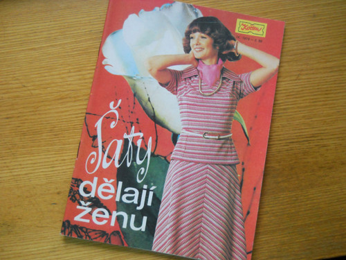 Atelier Květen - šaty dělají ženu 1979