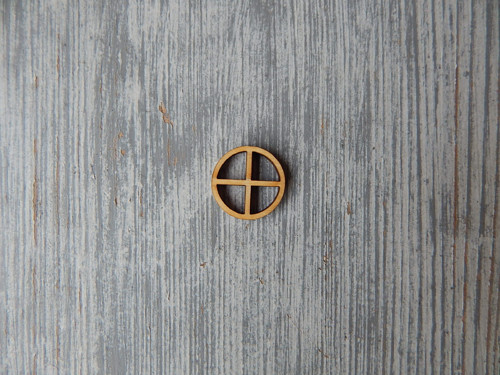 Dřevěný výřez okno kulaté 2 cm