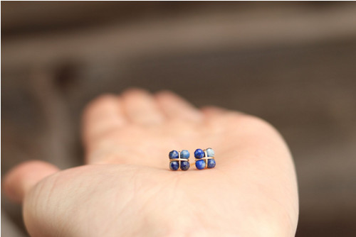 Napichovačky z minerálu lapis lazuli