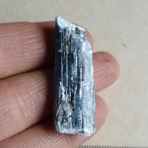 Kyanit - disten - 4 cm — foto 1