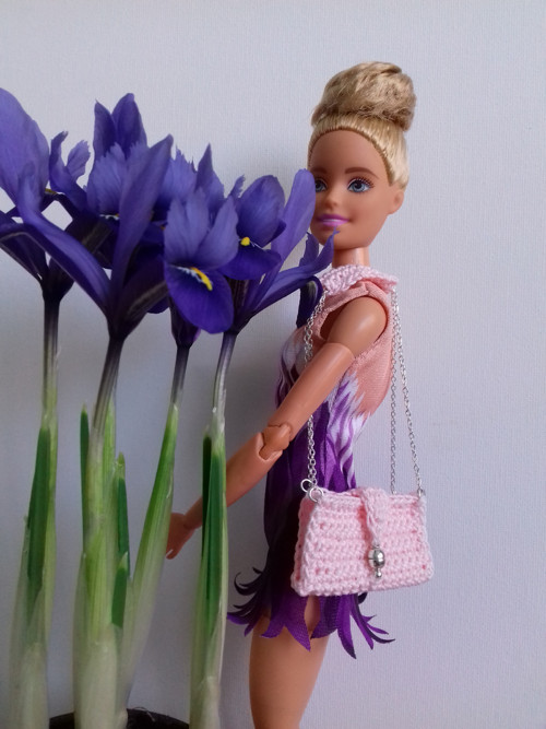 Šatičky pro Barbie - kabelka č. 7 — foto 1