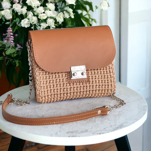Háčkovaná kabelka/ Crossbody 'SOFIA' / karamel — foto 1