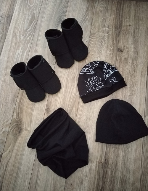 Simple Black — foto 1