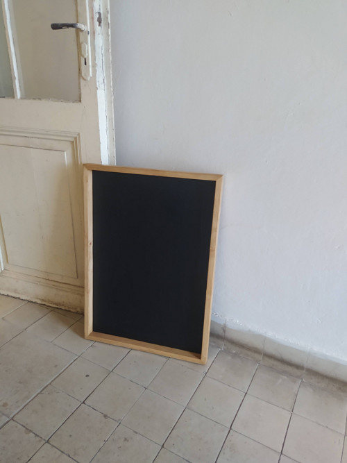 Popisovací tabule v dřevěném rámu 70*50cm