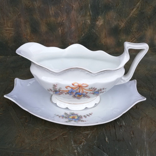 Porcelánový vintage omáčník s podtáckem. Macešky.