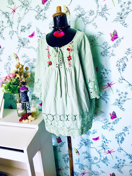 Tunika boho s krajkou — foto 1