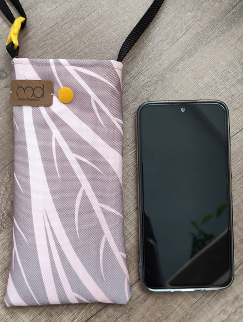 Kapsička na mobil — foto 1