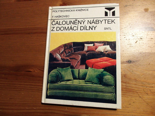 Čalouněný nábytek — foto 1