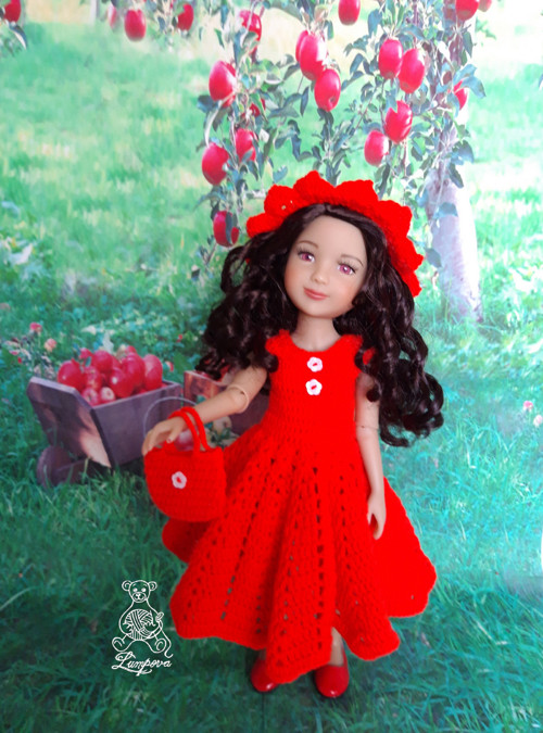 Oblečky pro Ruby Red Fashion Friends 36cm