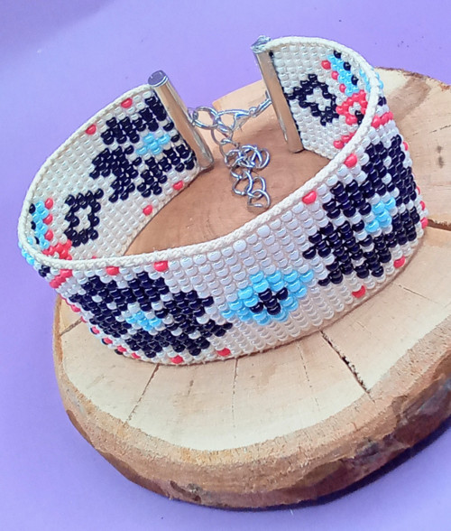 Tkaný náramek květ -sleva 50%