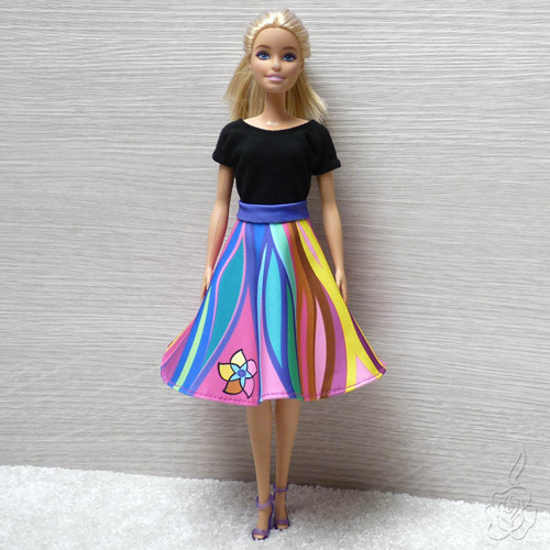 Sukýnka a tričko pro Barbie