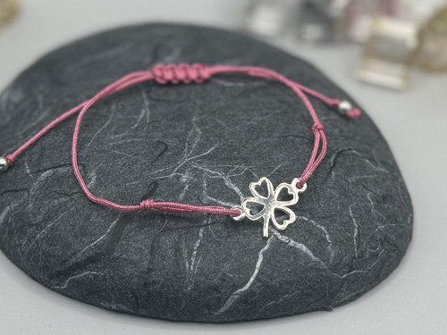 Minimalistický náramek - Clover leaf (růžová)