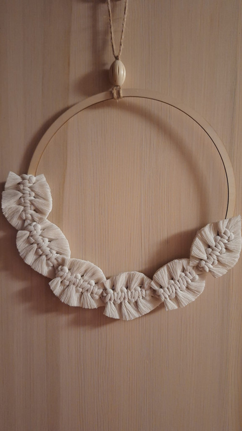 Boho věněc - minimalismus - smetanový s pírky
