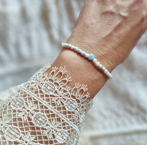 Larimar*srdíčko*broušený howlit*náramek