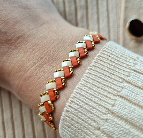 RUČNĚ ŠITÝ náramek Miyuki TILA ORANGE & GOLD
