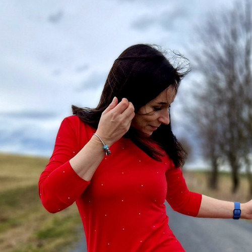 ...sleva...Červené šaty s puntíkem...S — foto 1