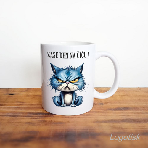 Hrnek s vtipnou kočkou DEN NA ČÍČU