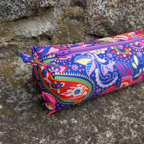 Penál Paisley