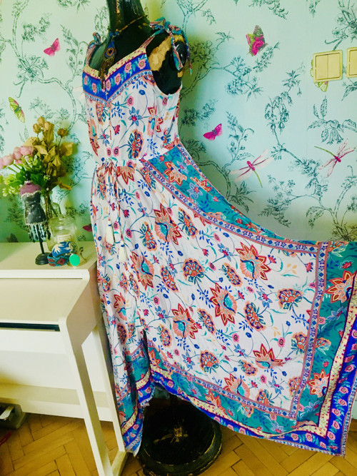 Boho šaty asymetric — foto 1