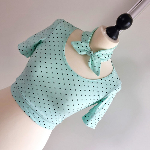 Crop top - krátké tričko