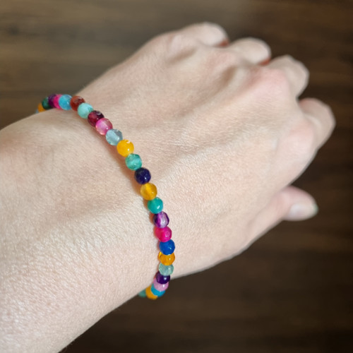 Náramek ACHÁT MIX fazetovaný 4mm