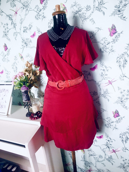 Šaty prvorepublikový elegantní look — foto 1
