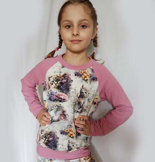 Mikina s kočičkami