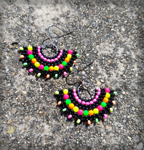 Neon no.4