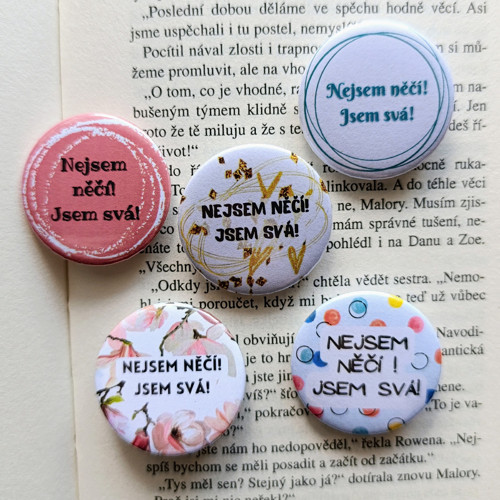 Placka Nejsem něčí. Jsem svá!