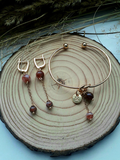 Minerální sada šperků z red flower quartz, hypoale