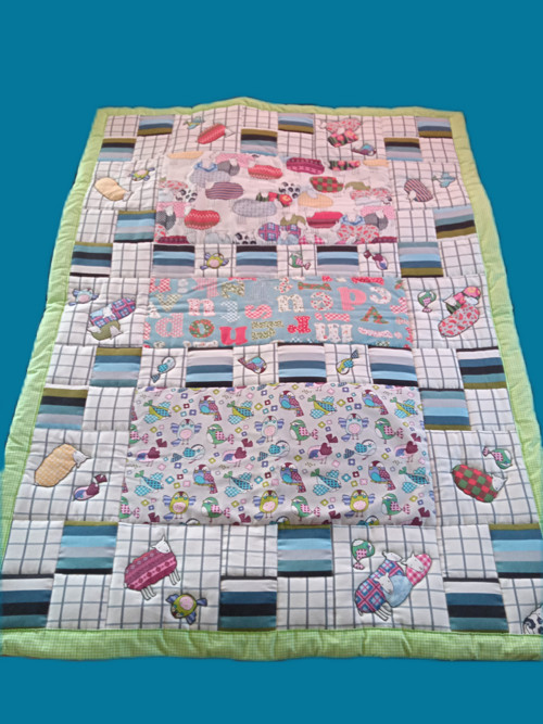 OVEČKOVÁ S PIPINAMA - patchwork deka