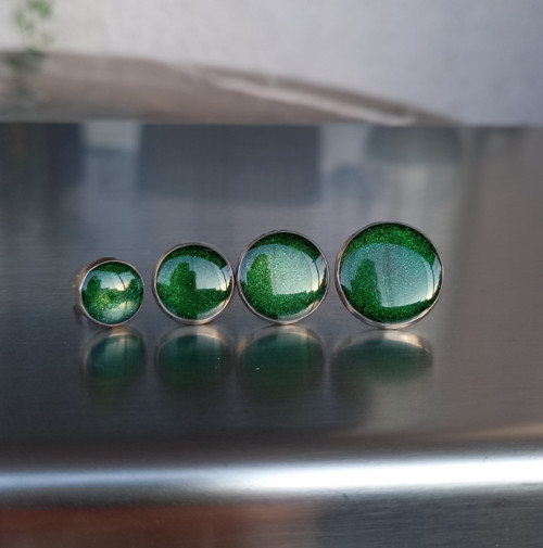 Tmavší zelené pecky 10 mm