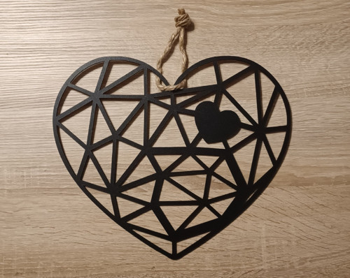 Dřevěné srdce geometrické