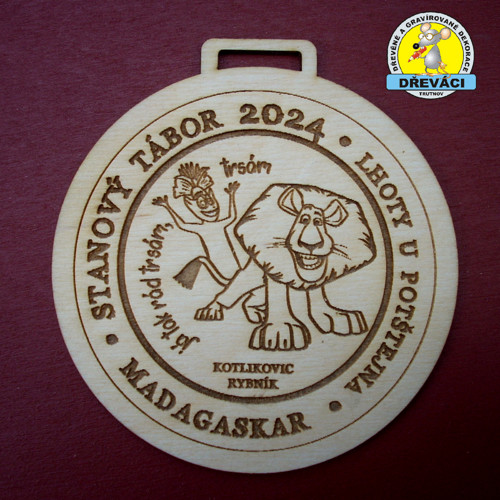 Dřevěné MEDAILE "TÁBOR - Madagaskar 2024"... — foto 1