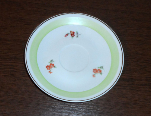 Porcelánový PODŠÁLEK zlacený