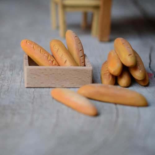 Miniatura/ bageta krátká