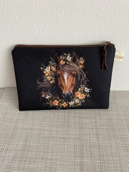 Víceúčelové nepromokavé pouzdro - Kůň boho
