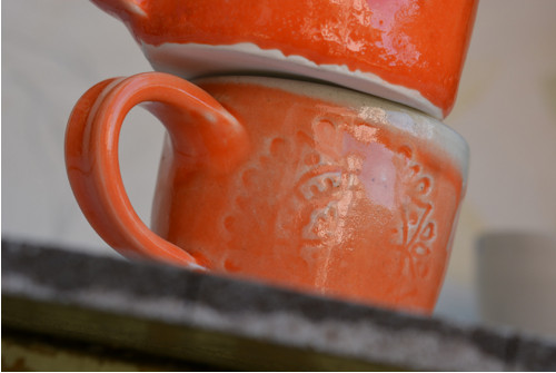 Porcelánová oranžová kytka, 100 ml