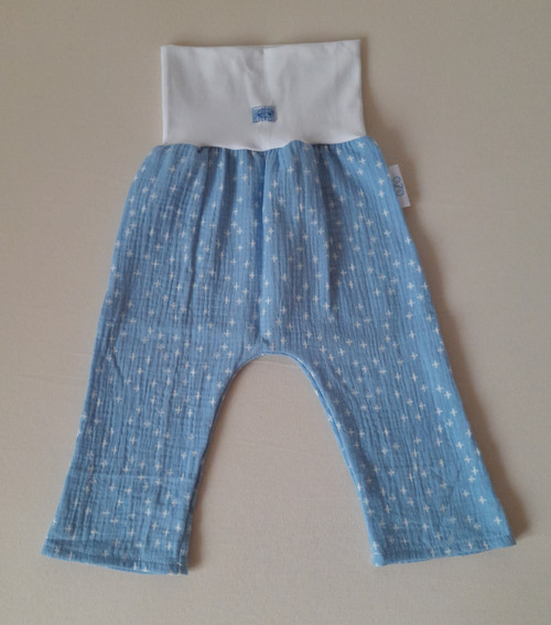 Rostoucí mušelínové baggy - vel. 74