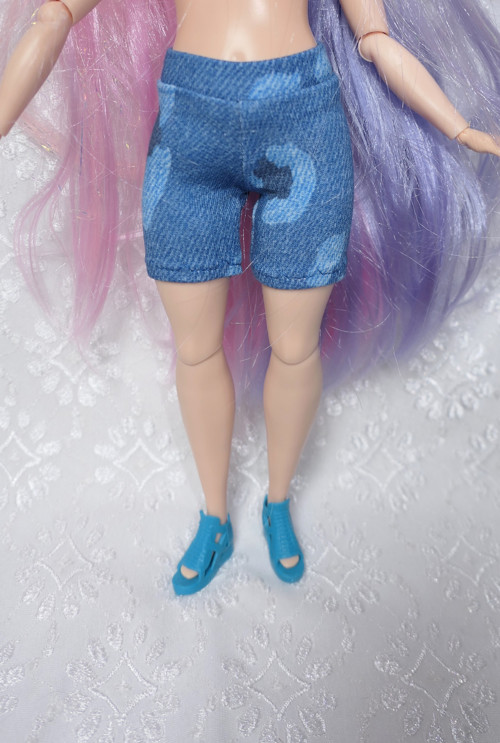 Šortky pro Barbie - baculku — foto 1