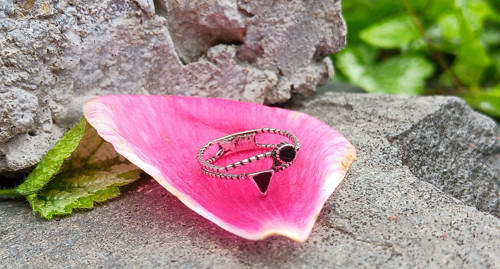 Geometrie... ocelový prstýnek — foto 1