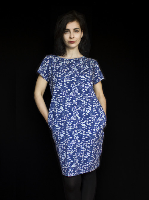 Oversize šaty s kytičkami /vel. M/L