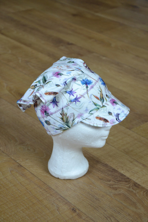 Šátek s kšiltem "květy " vel. 48-50/1cm