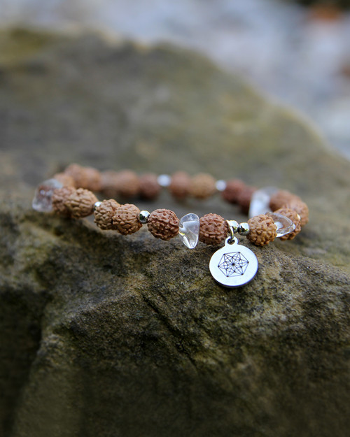 Náramek MANDALA - Rudraksha a Křišťál (barva stř.)
