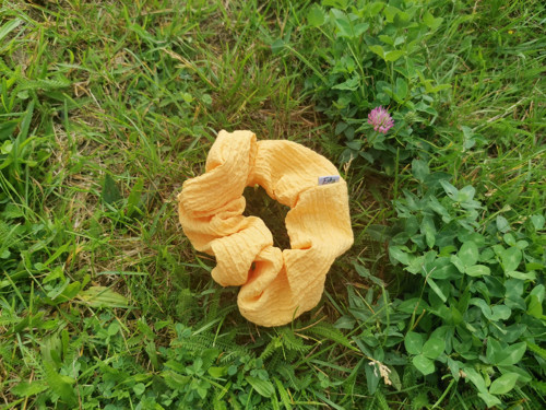 Gumička scrunchie VELKÁ - žlutá