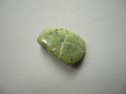 Troml. kámen – nefrit 20 mm, č.53f