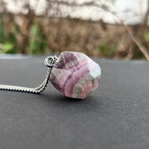 Fluorite Green & Purple... náhrdelník z fluoritu