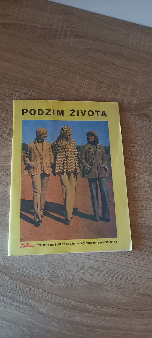 Časopis katalog , návody , střihy- škola pletení