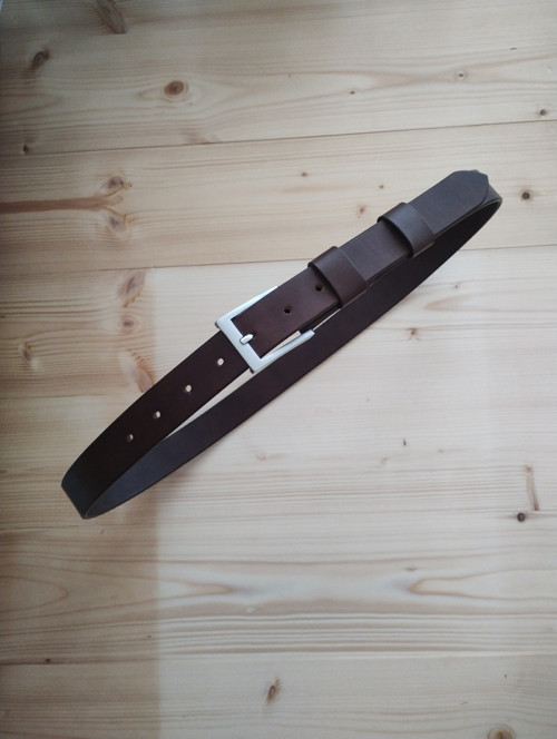 Tmavě hnědý kožený pásek 30mm
