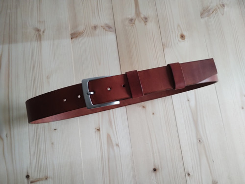 Hnědý kožený pásek 40mm